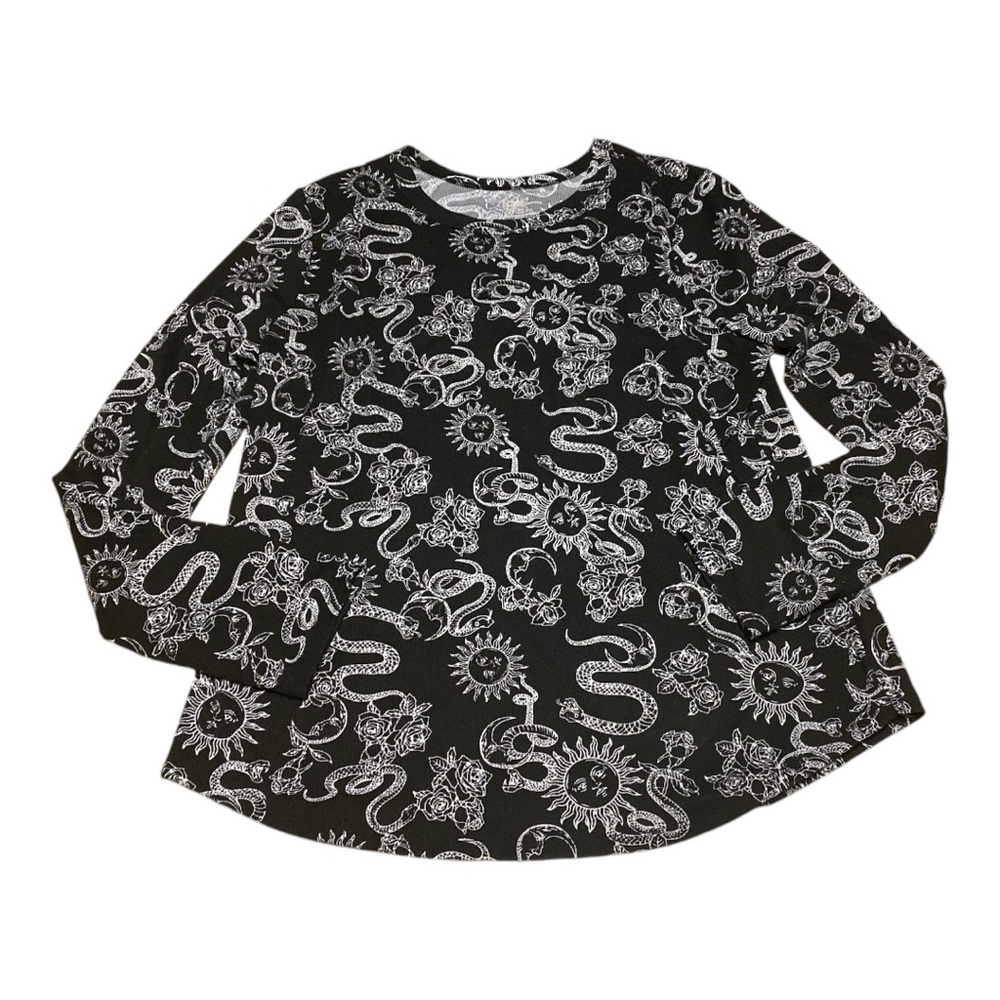 No Boundaries Juniors Long Sleeve Crew Neck Rib Tee Plus Size XXXL-21 Celestial - Picture 3 of 9